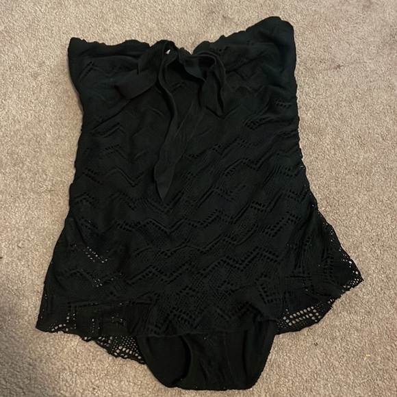 Bathing suit bundle! 👙🩱 - Picture 4 of 8